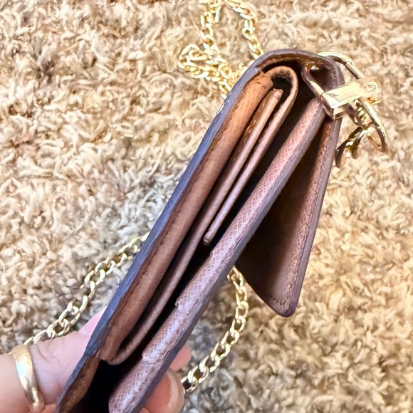 Louis vuitton crossbody wallet #mi0942. FIRM PRICE - Picture 3 of 8